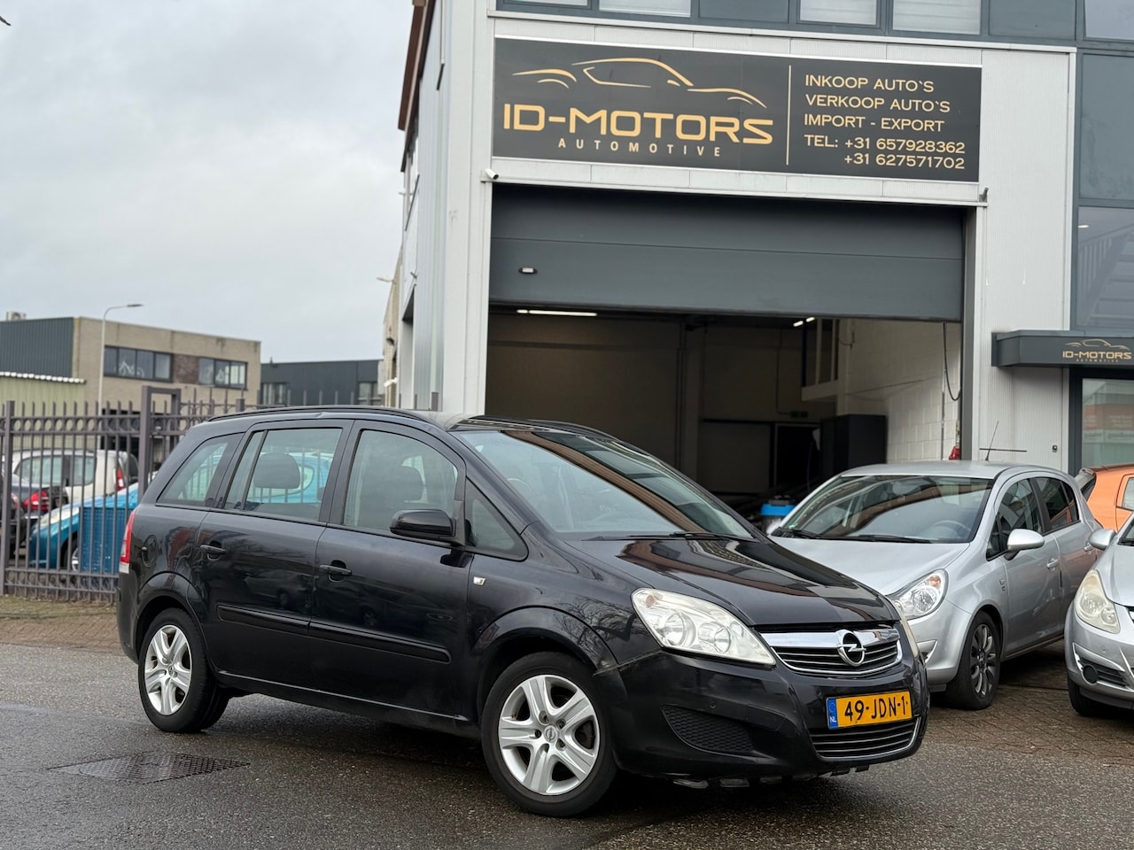 Opel Zafira - 1.6 Business navi nap cruise 03-12-2026 apk 7 persoons - AutoWereld.nl