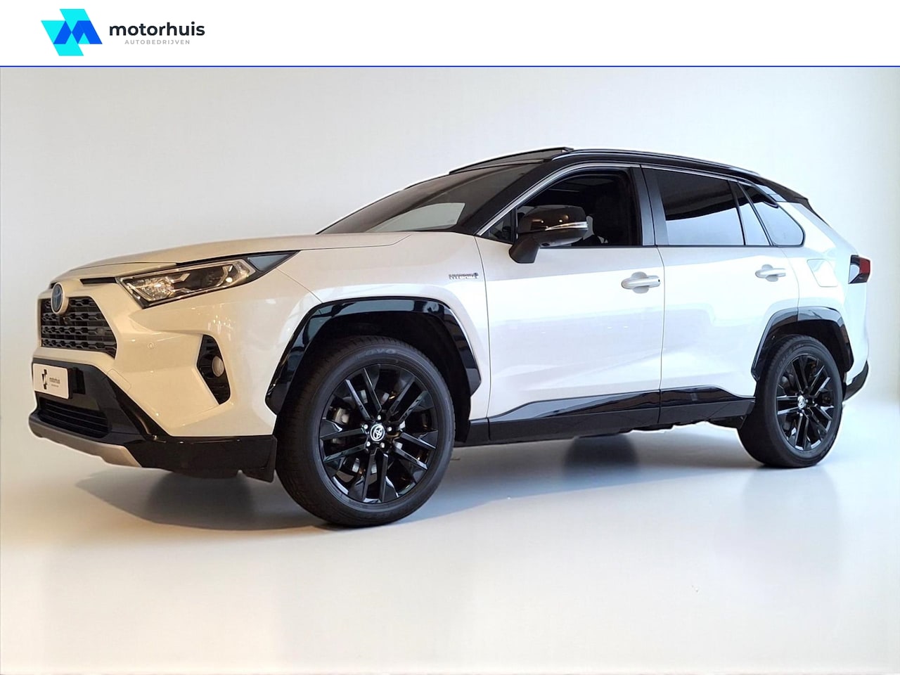 Toyota RAV4 - 2.5 Hybrid 218pk CVT Bi-Tone JBL NAVI CAMERA PANO APPLE CARPLAY - AutoWereld.nl