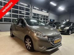 Peugeot 208 - 1.4 e-HDi AUTOMAAT/Clima/Cruise/Sensor