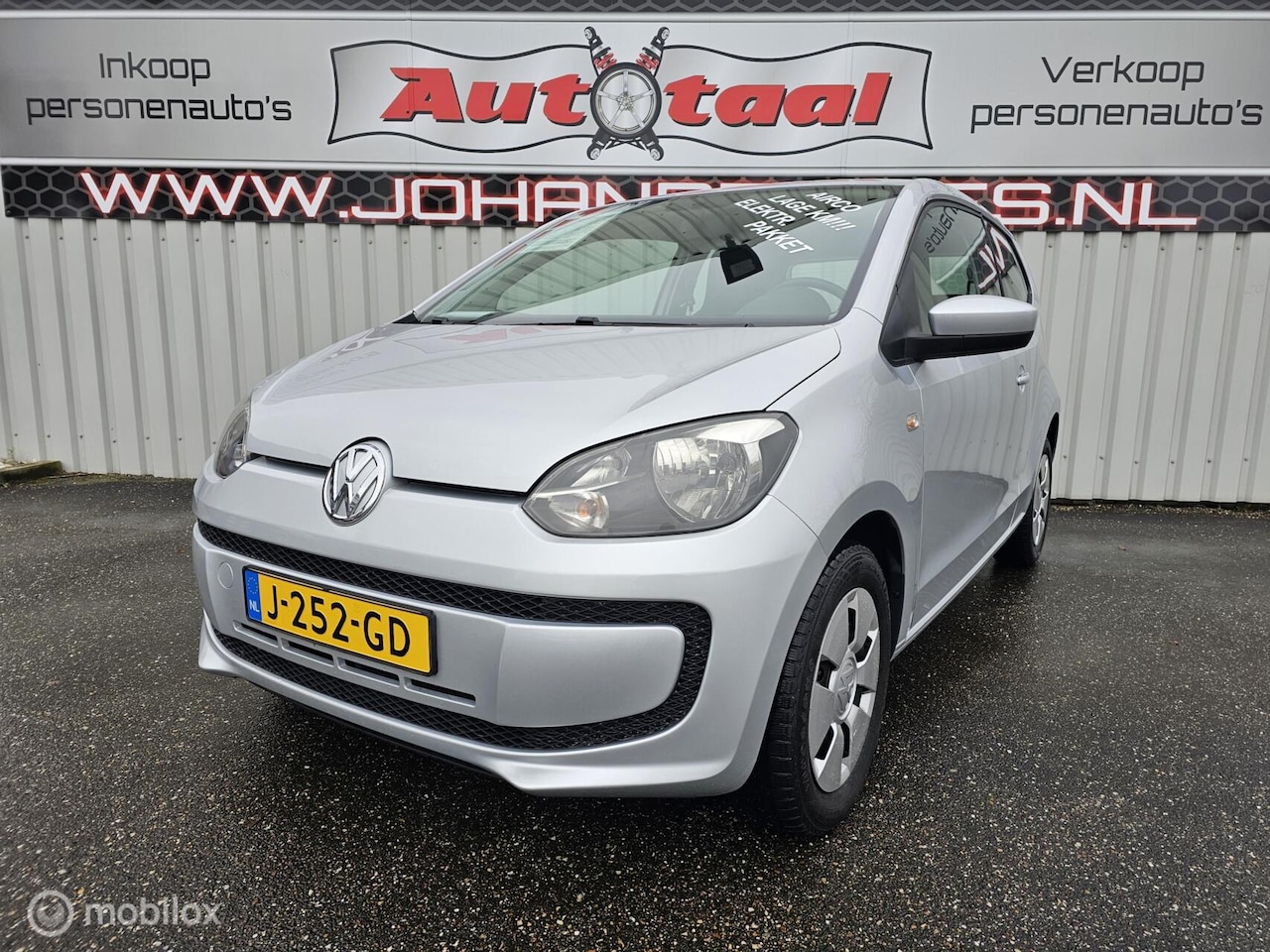 Volkswagen Up! - 1.0 groove up! BlueMotion I Airco I Elektr.-pakket I Boekjes! - AutoWereld.nl