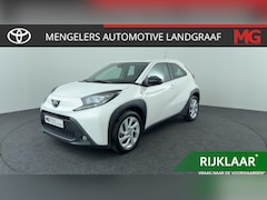 Toyota Aygo X - 1.0 VVT-i MT Play | Stoelverwarming | Camera achter