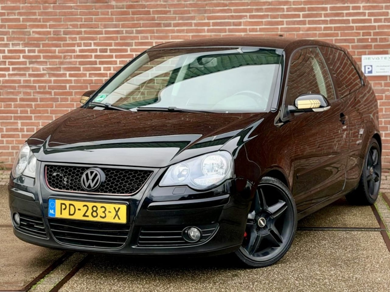 Volkswagen Polo - 1.2-12V Trendline 1.2-12V Trendline - AutoWereld.nl