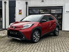 Toyota Aygo X - 1.0 VVT-i S-CVT Envy Navi | JBL | Camera | Two-Tone