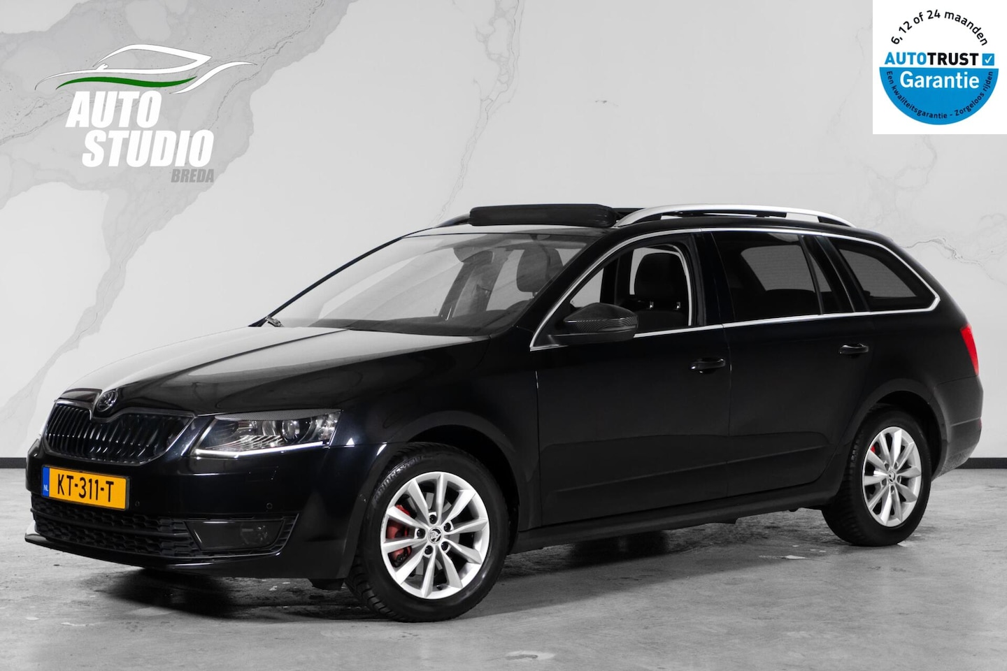 Skoda Octavia Combi - 1.0 TSI Style | PANO | Carplay | Led | Stoelverwarming - AutoWereld.nl