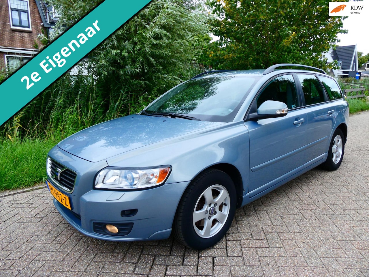 Volvo V50 - 2.0 Edition 146pk Clima Cruise PDC Xenon Youngtimer - AutoWereld.nl