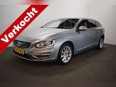 Volvo V60 - 2.0 T4 190pk AUT6 Summum/ Trekhaak 1600kg/ Leer/ Stoelverw./ Camera/ Donker glas/ Prijs is