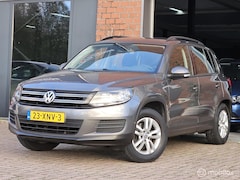 Volkswagen Tiguan - 1.4 TSI Sport&Style Navi Airco pdc nap