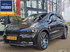Lynk & Co 01 - 1.5 | Panoramadak | PDC + Camera | LM velgen | ECC | Apple CarPlay/Android Auto |
