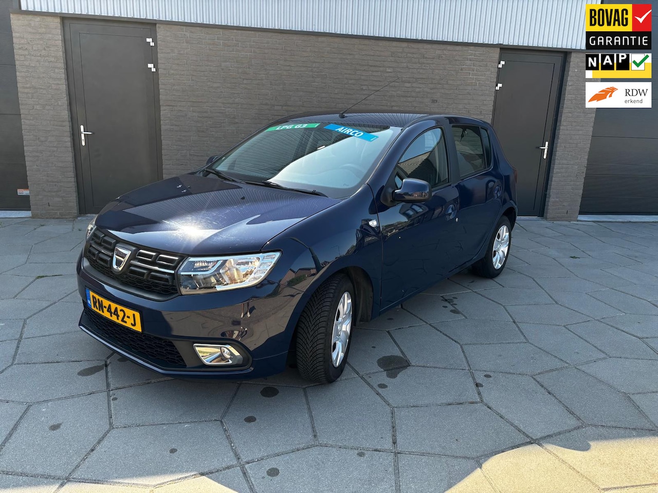 Dacia Sandero - 0.9 TCe Bi-Fuel Laur.|1st eig.|LPG G3|5 Drs|Airco |Cruise-Cont. |LED dagrij| - AutoWereld.nl