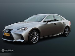 Lexus IS - 300h Hybrid Business Line, Stoelverw, Camera, Pdc voor + achter, Cruise, Half Leder, Navi,