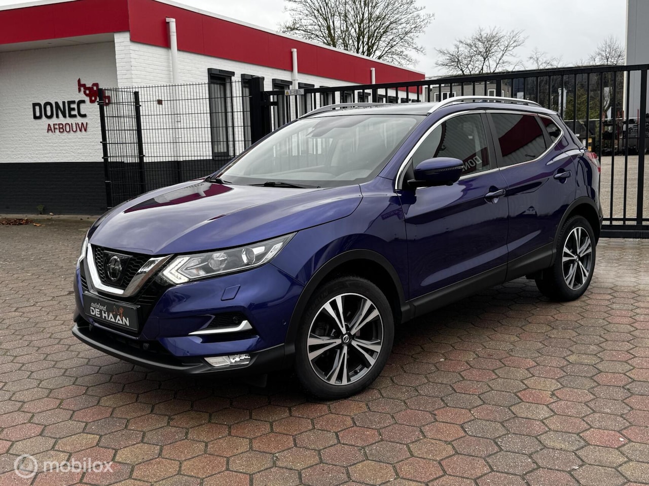Nissan Qashqai - 1e EIGENAAR 1.2 N-Connecta NIEUW MODEL 2018 PANORAMADAK - AutoWereld.nl