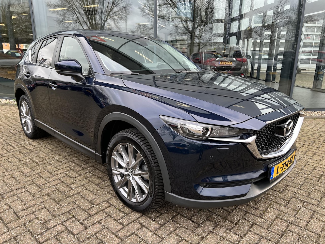 Mazda CX-5 - 2.0 SkyActiv-G 165 Comfort AUTOMAAT | TREKHAAK WEGKLAPBAAR | 19" VELGEN | APPLE CARPLAY | - AutoWereld.nl