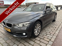 BMW 3-serie Touring - 318i Centennial High Executive automaat leer navigatie apk