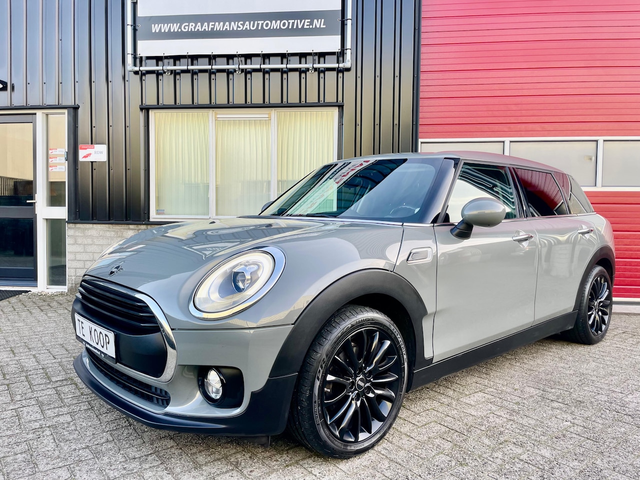 MINI Clubman - 1.5 One Chili Mini Clubman 11-2018, 69.000km Apple-Carplay, Navigatie, led/Xenon, 1 jaar garantie - AutoWereld.nl