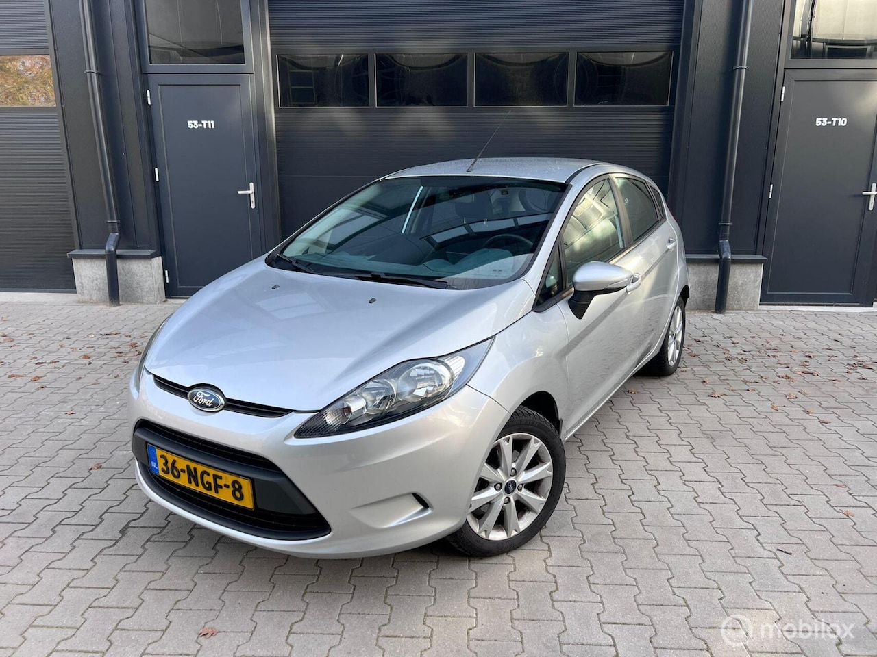 Ford Fiesta - 1.25 Limited Carplay I Airco I Riem Vv - AutoWereld.nl