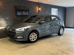 Hyundai i20 - 1.2 benzine Bj: 2016 / 15.750 KM