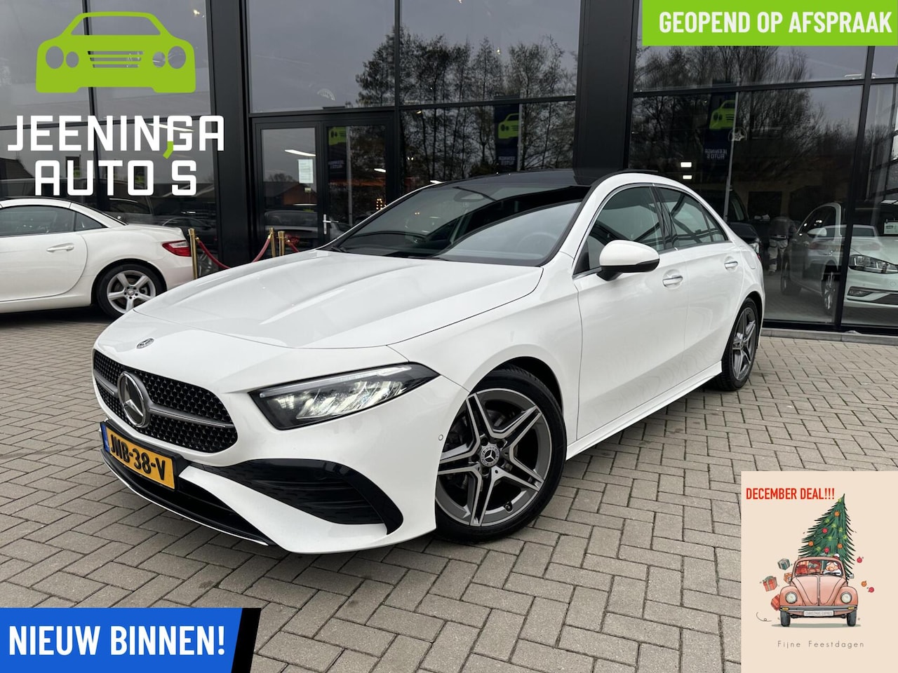 Mercedes-Benz A-klasse - 180 AMG Line|Distronic|Pano|18"AMG-wielen|Camera|Stoelverwarming - AutoWereld.nl