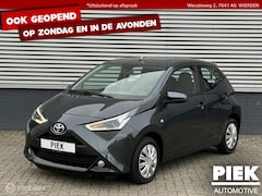 Toyota Aygo - 1.0 VVT-i x-play AUTOMAAT NIEUWSTAAT