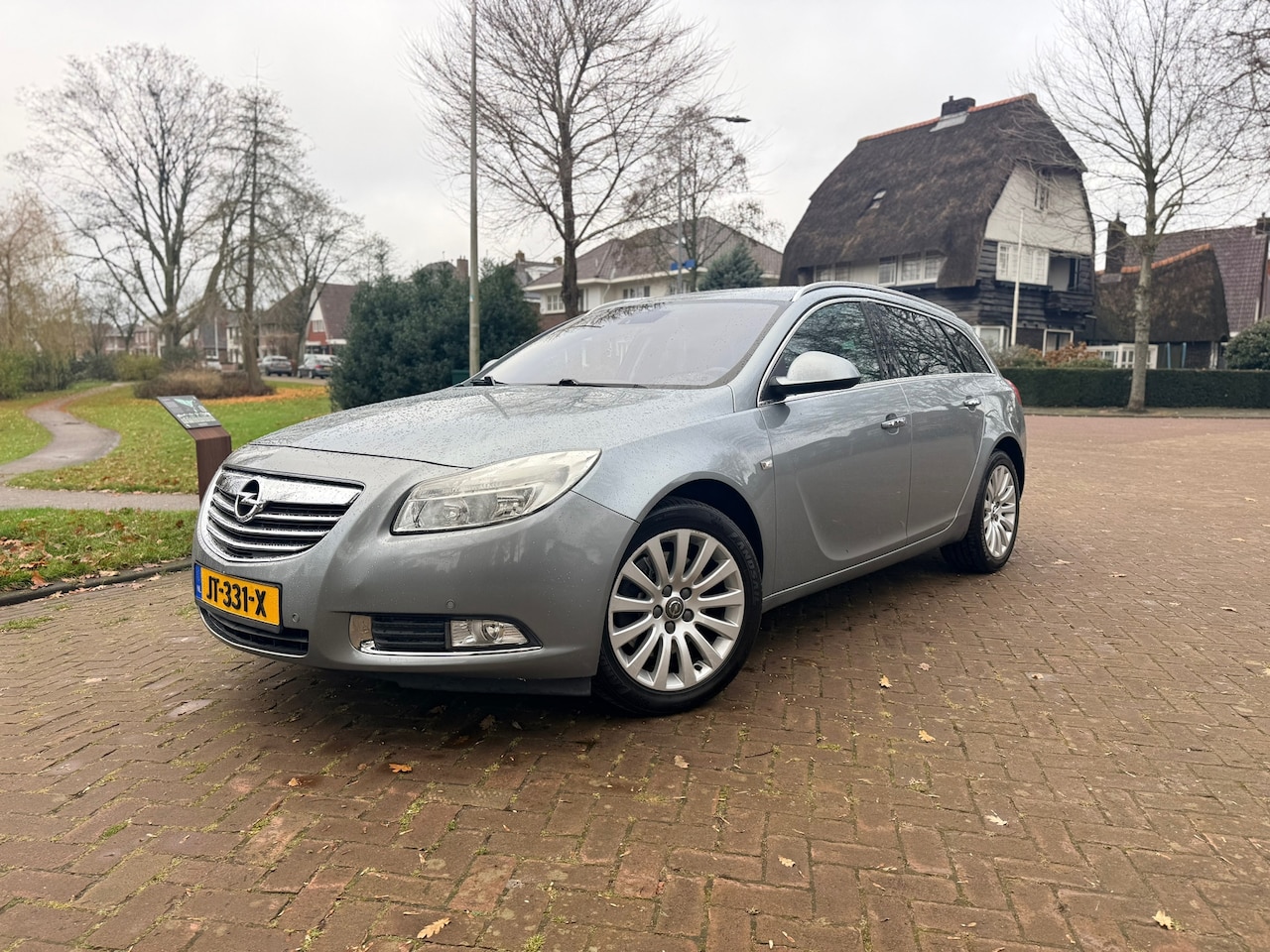 Opel Insignia Sports Tourer - 2.8 Turbo V6 | OPC | 4x4 | Automaat | Luxe! - AutoWereld.nl
