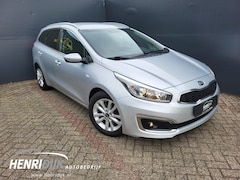 Kia Cee'd Sportswagon - 1.6 GDI First Edition Camera / Stoelverw / Clima / Navi / Cruise