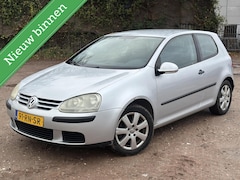 Volkswagen Golf - 1.6 FSI Turijn KOOPJE AIRCO 2XSLEU ELEKPAKKE