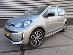 Volkswagen e-Up! - e-up! Style Plus, Stoelverw.| Voorruitverw.| Achteruitrijcamera| Lane Assist| Apple-Carplay