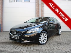 Volvo V40 - 1.6 T4 Momentum Automaat/N.a.p./Dealer onderhouden