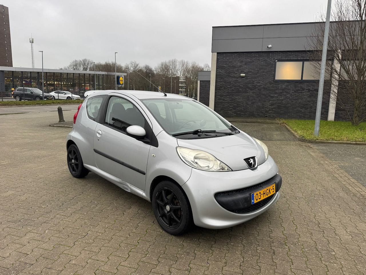 Peugeot 107 - 1.0-12V XS. AUTOMAAT - AutoWereld.nl