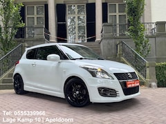 Suzuki Swift - 1.6 Sport 136Pk Xenon Climate Cruise Ctr Stoelverw 17" AchterSpoiler 1E Eigenaar Nw Apk