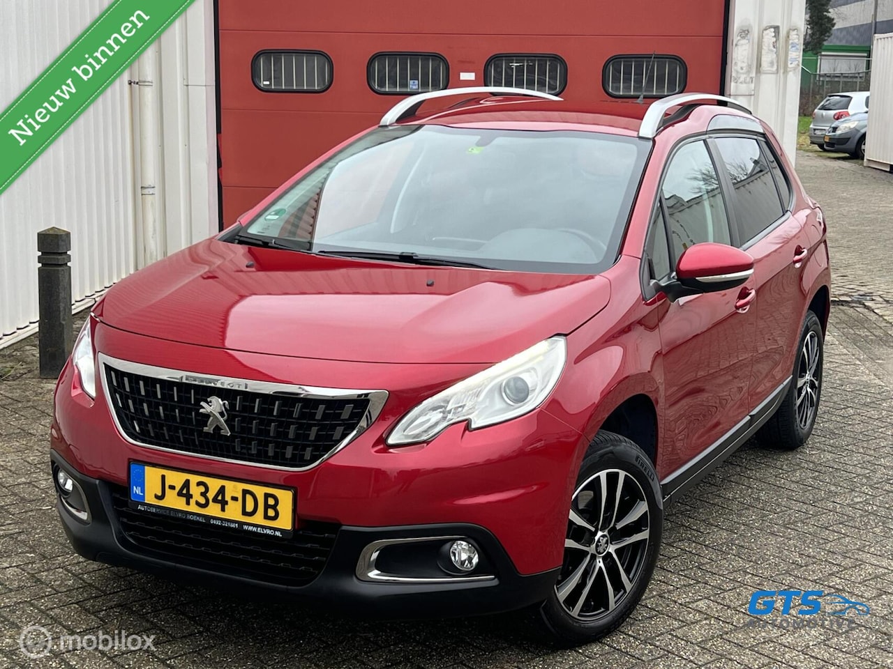 Peugeot 2008 - 1.2 PT 2016 Blue Lease Executive Distrib. Verv - AutoWereld.nl