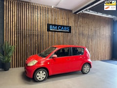 Daihatsu Sirion 2 - 1.0-12V Trend