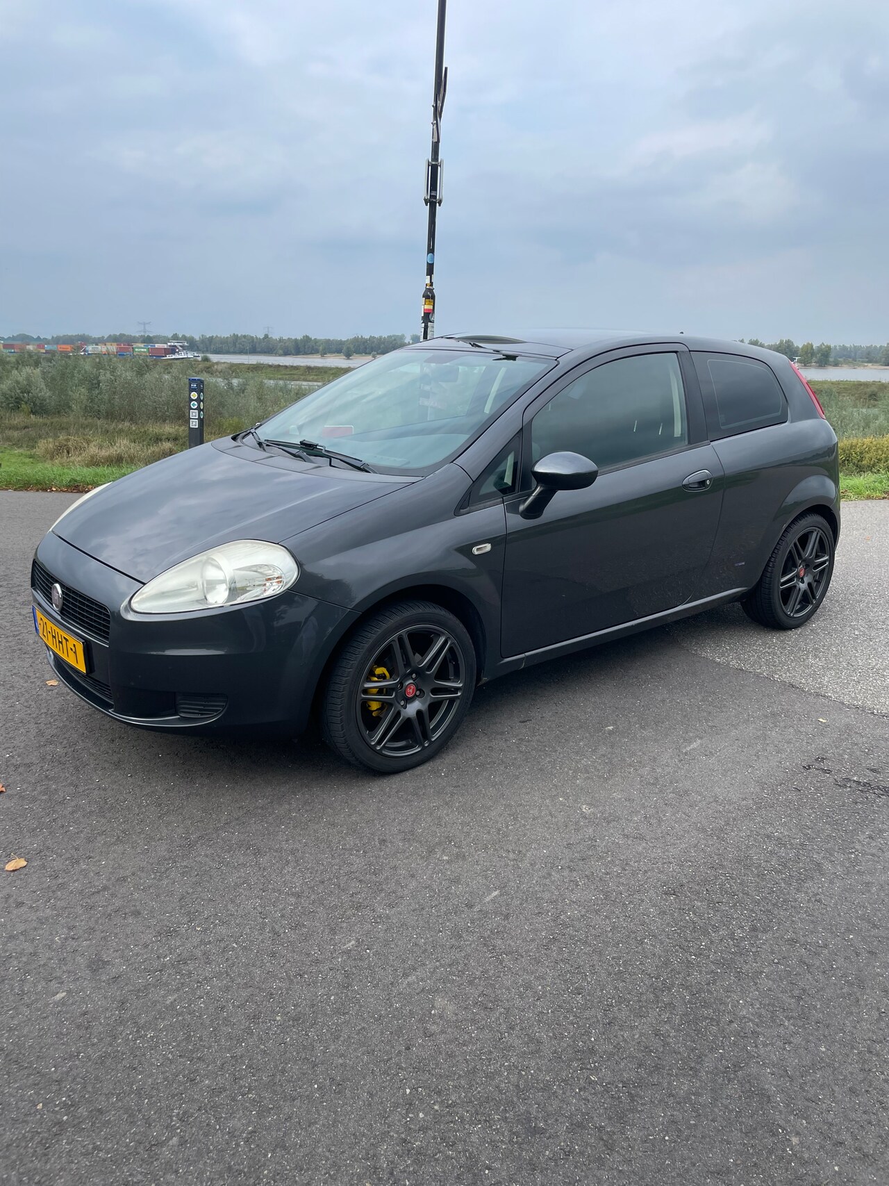 Fiat Grande Punto - 1.4 Dynamic fiat punto - AutoWereld.nl