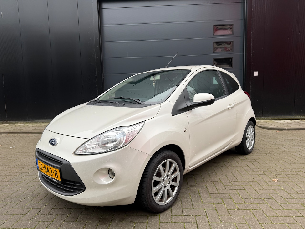 Ford Ka - 1.2 Titanium X start/stop Nieuwe APK - AutoWereld.nl