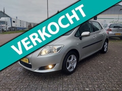 Toyota Auris - 1.6-16V Sol