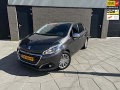 Peugeot 208 - 1.2 PureTech Allure|Mooi, Sportief, Veel chrome en Alu 5 Zits en All-Season