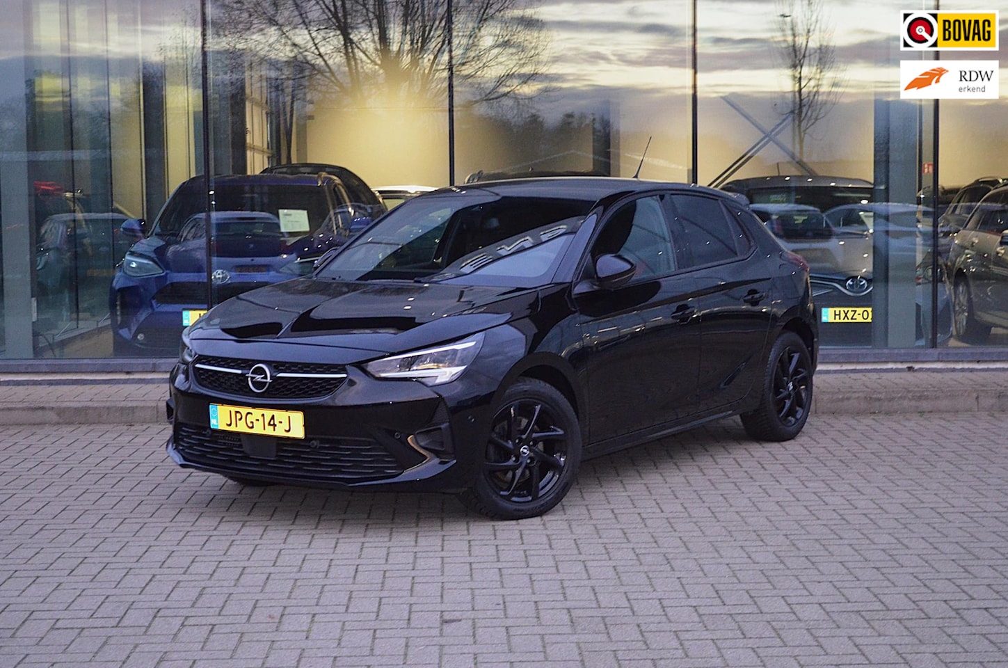 Opel Corsa - | 1.2 GS Line | Automaat | Led | Carplay |Dodehoek sensor | Camera - AutoWereld.nl