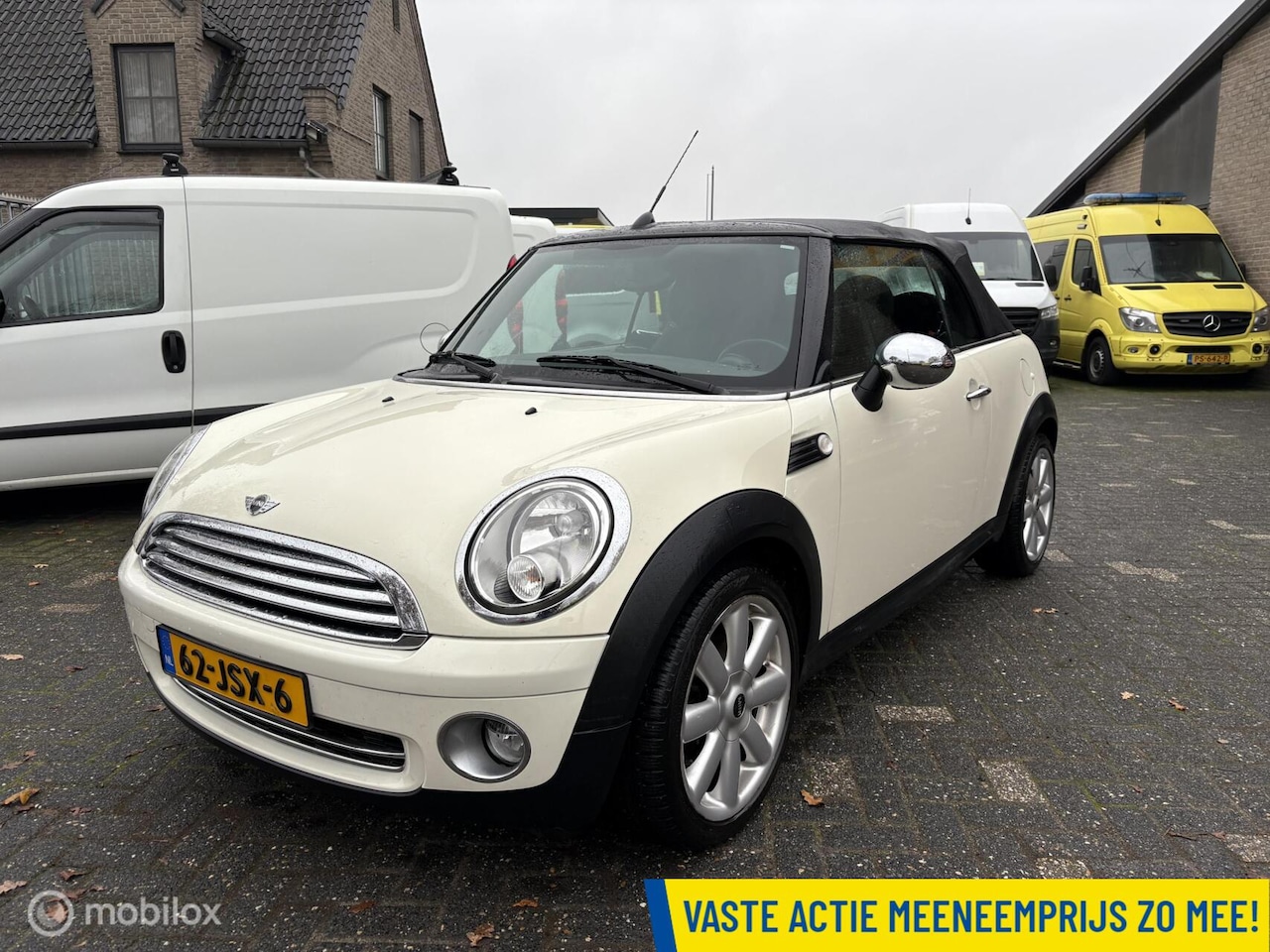 MINI Cabrio - 1.6 Cooper Pepper MOTORSCHADE !! - AutoWereld.nl