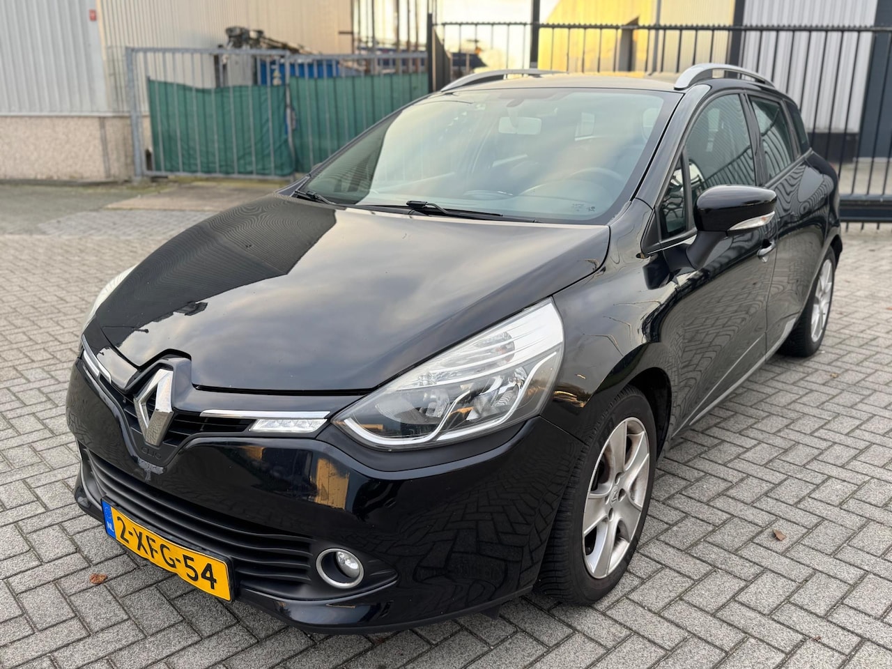 Renault Clio Estate - 1.5 dCi ECO Dynamique Navi Clima - AutoWereld.nl