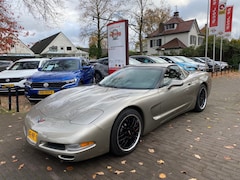 Chevrolet Corvette - 5.7 V8 344PK TARGA / AIRCO / LEDER / BOSE AUDIO / LMV 19