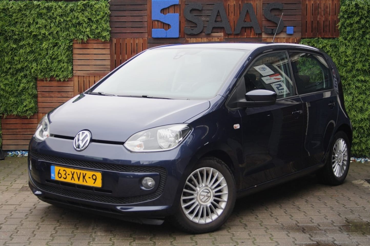 Volkswagen Up! - High UP! / NAP / Airco / Navigatie / 5drs. / Ondh. Hist. Volledig - AutoWereld.nl