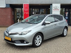 Toyota Auris - 1.8 HYBRID TREND 5-DEURS PANODAK NAVI CRUISE BLUETOOTH CAMERA 16''LM-VELGEN NL-AUTO