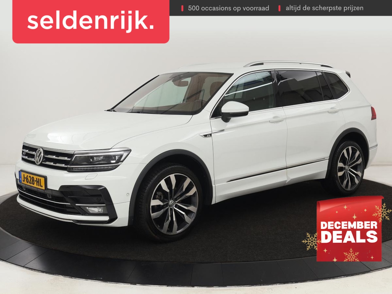 Volkswagen Tiguan Allspace - 1.5 TSI R Line | Stoelverwarming | Camera | Adaptive cruise | Carplay | Navigatie | Full L - AutoWereld.nl