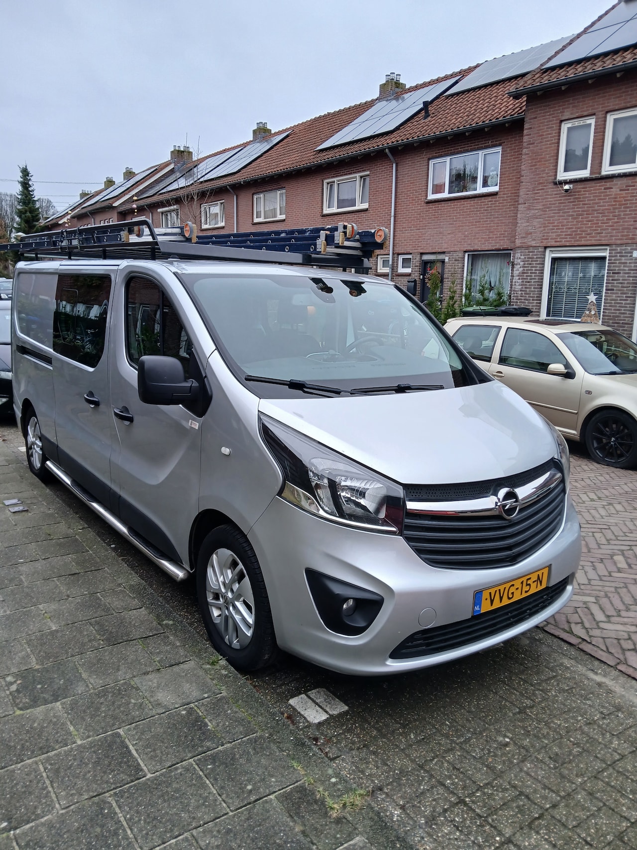 Opel Vivaro - 1.6 CDTI L2H1 DC Innovation 2.0 EcoFlex Biturbo - AutoWereld.nl
