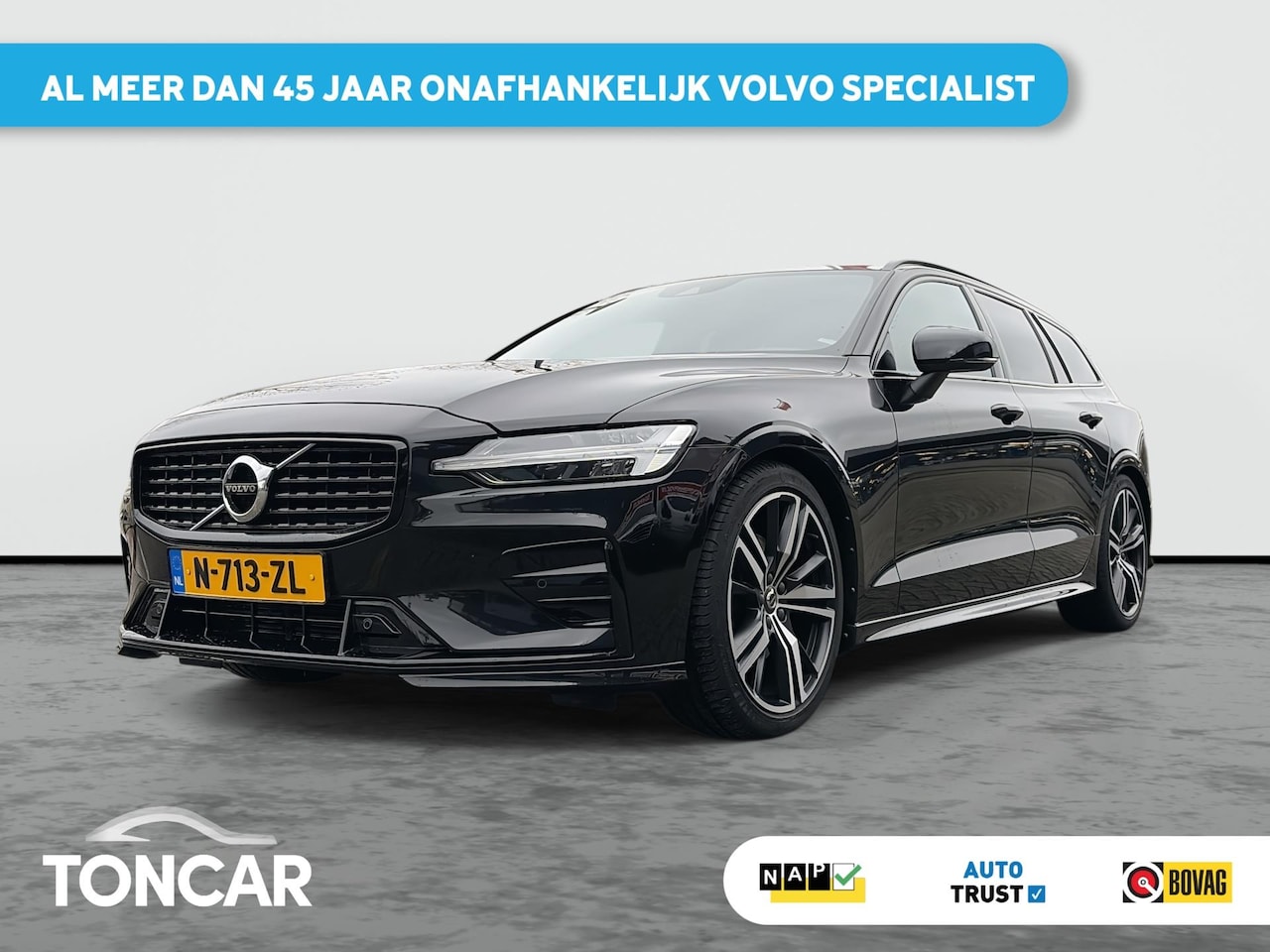 Volvo V60 - 2.0 B4 R-Design| Elektr. Sportstoelen | 19inch LMV | Trekhaak | Camera | Climate Pack | Pi - AutoWereld.nl