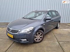 Kia Cee'd Sporty Wagon - 1.4 CVVT X-tra