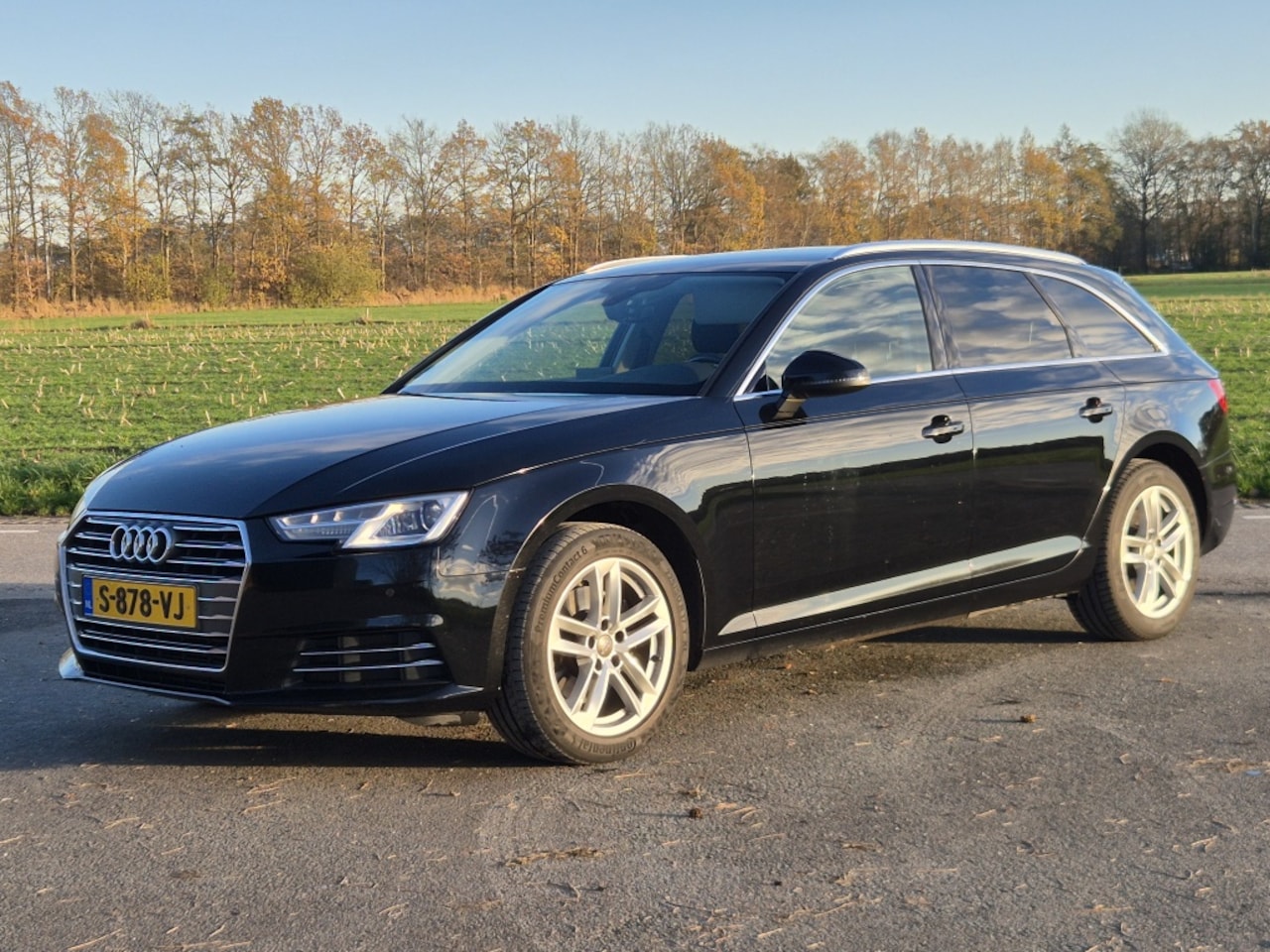Audi A4 Avant - 2.0 TFSI ultra Sport | Carplay | stoelverwarming - AutoWereld.nl