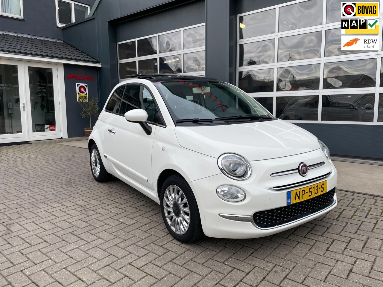 Fiat 500 - 0.9 TwinAir Turbo Lounge Sport / Pano / Leder / Navi / Led - AutoWereld.nl