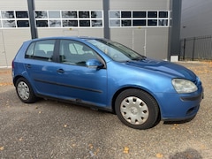 Volkswagen Golf - 1.4 Trendline