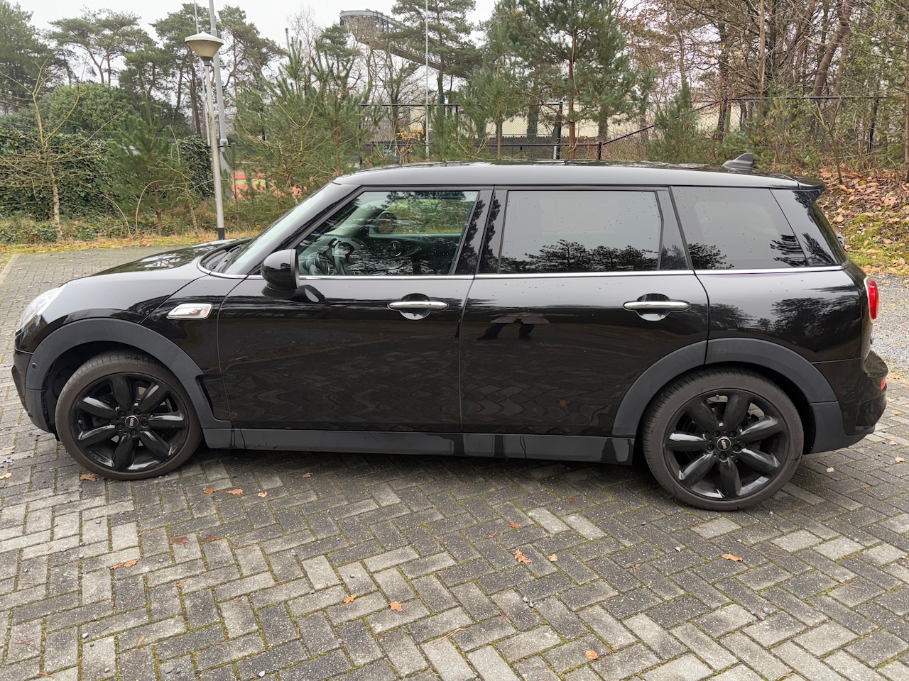 MINI Clubman - 2.0 Cooper S Chili Zwart - AutoWereld.nl
