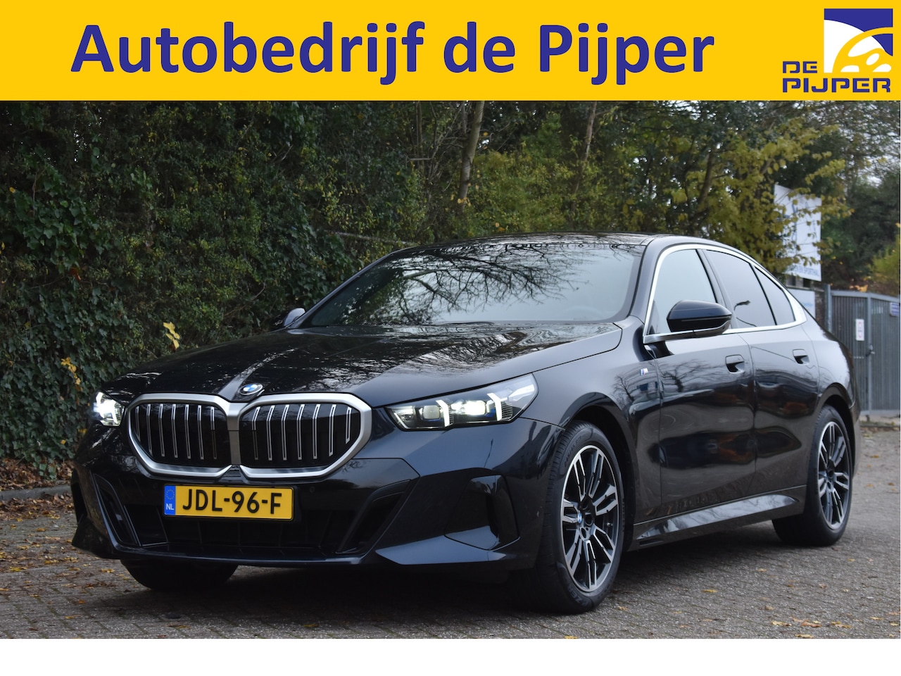 BMW 5-serie - 520i M-Sport Comfort pack 208 pk | Vol | Pano.dak | HUD | Harman/Kardon | Keyless | Memory - AutoWereld.nl